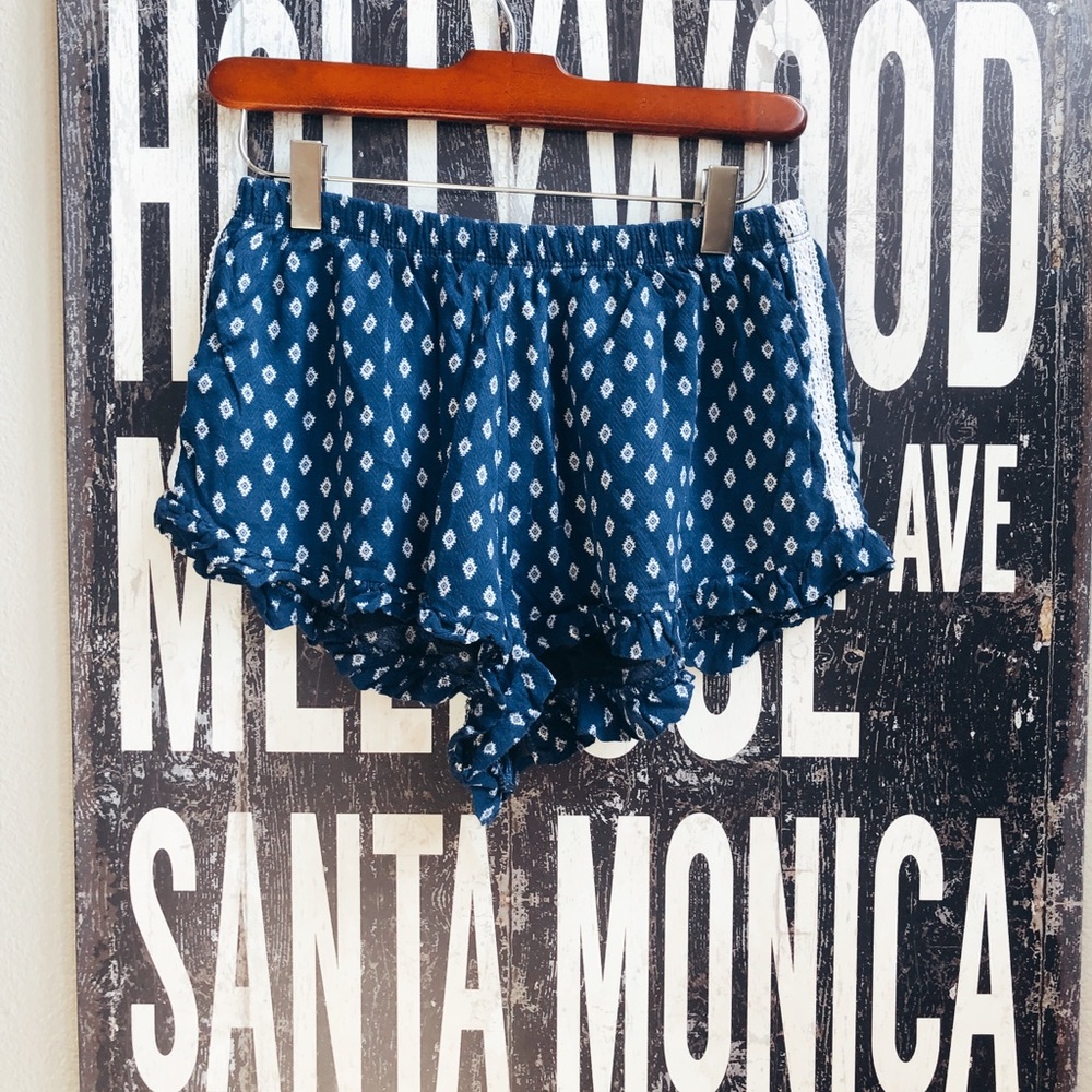 Honey Punch Blue & White Shorts 💙